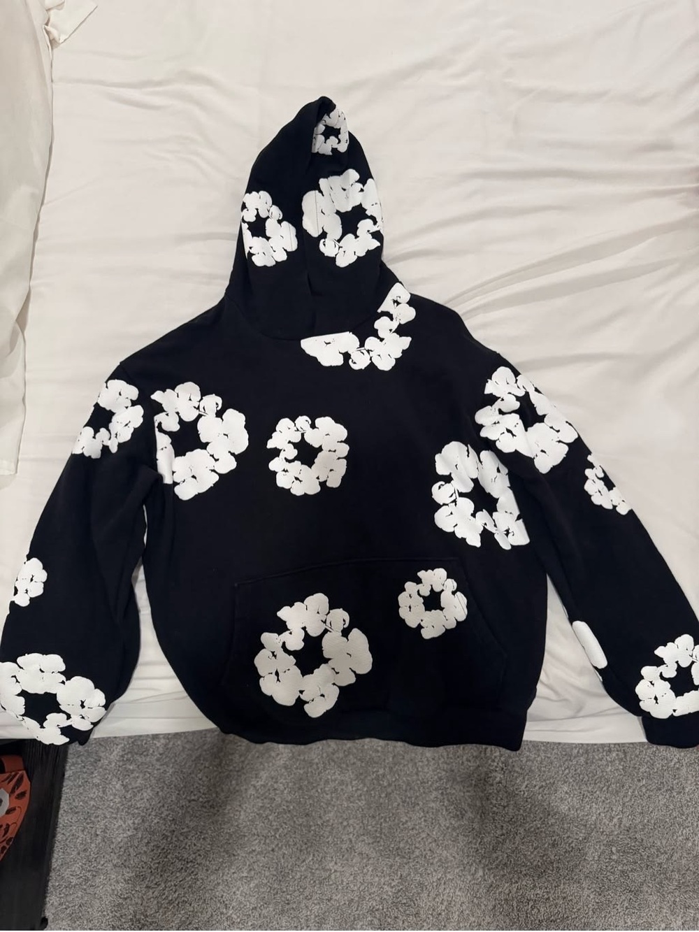 1822 Denim Black Hoodie with White Floral Clusters